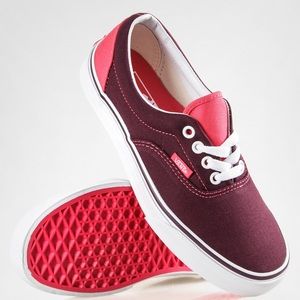 BNIB VANS MAROON LOWTOP SNEAKERS
